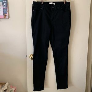 Est. 1946 Denim black 5 pocket zip up skinny leg jeans size 12